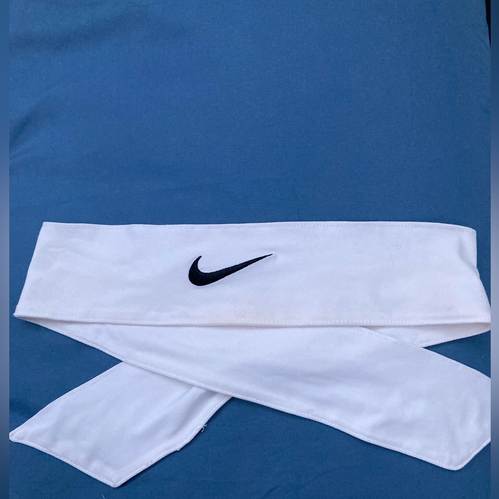 Nike Dri-Fit White Sold Adjustable Tie Headband